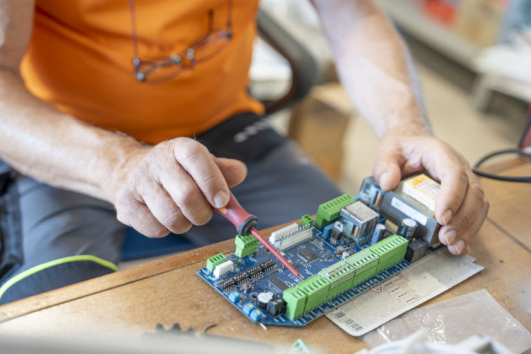 Elektronik Kart Tamiri Nedir?