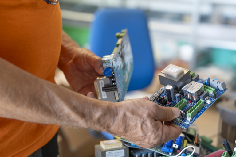 Profesyonel Elektronik Kart Tamiri Ve Servis Gücü