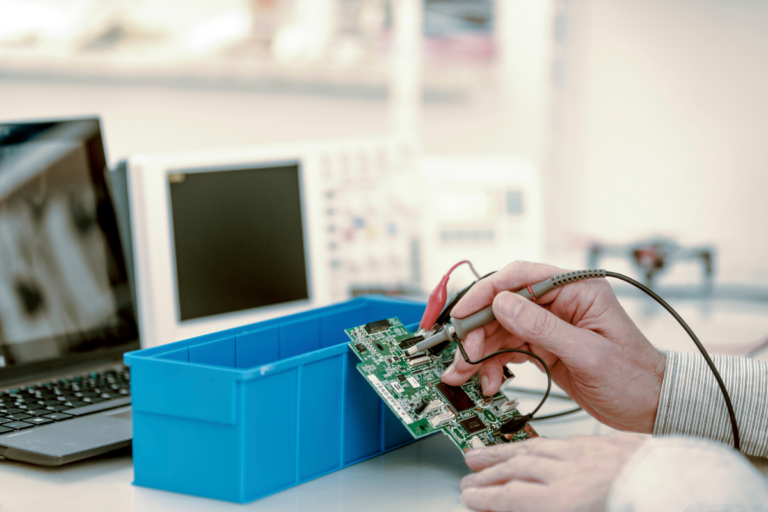 Farklı endüstriyel sektörler için profesyonel elektronik kart tamiri hizmetleri